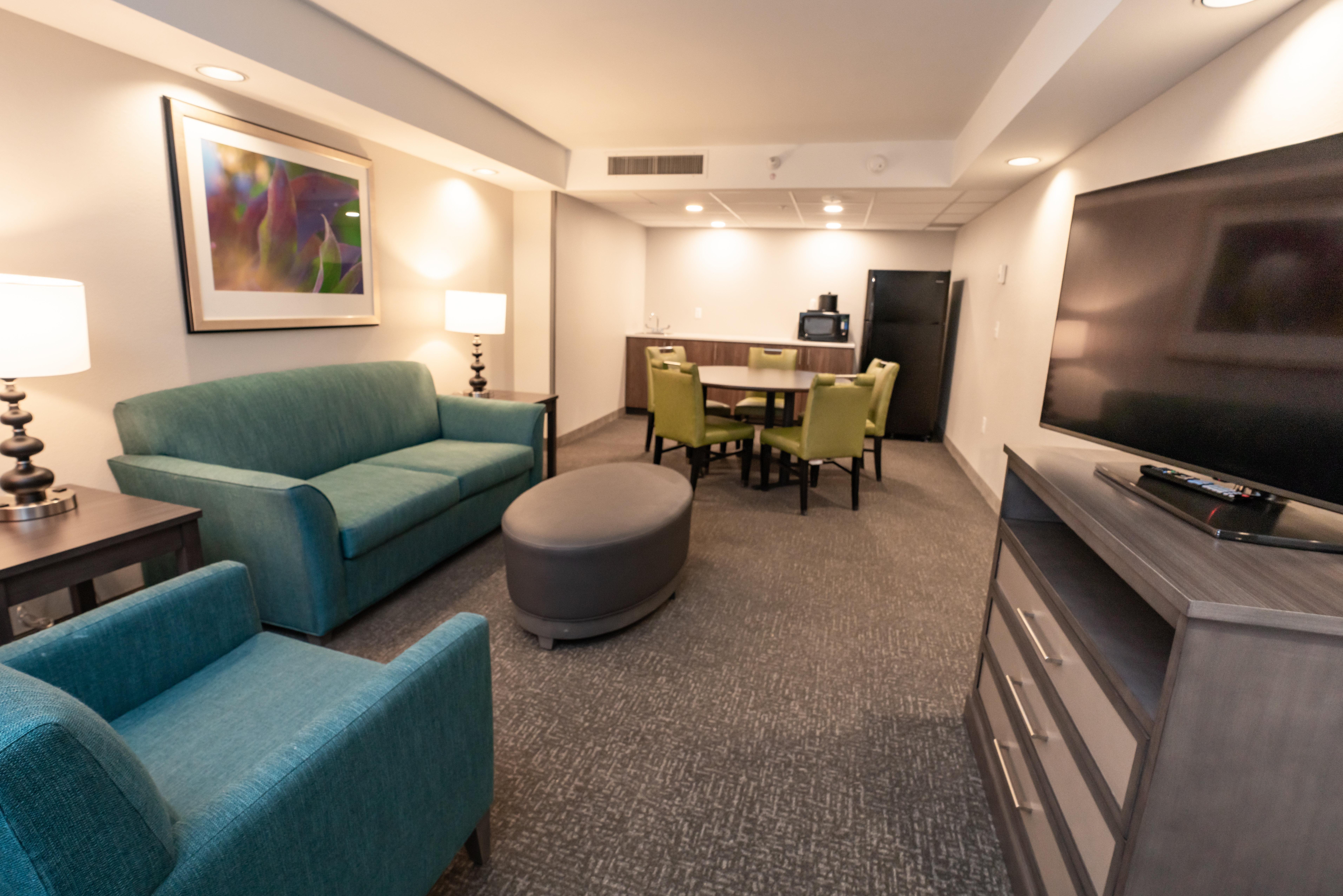 Holiday Inn Kearney By Ihg Exterior photo