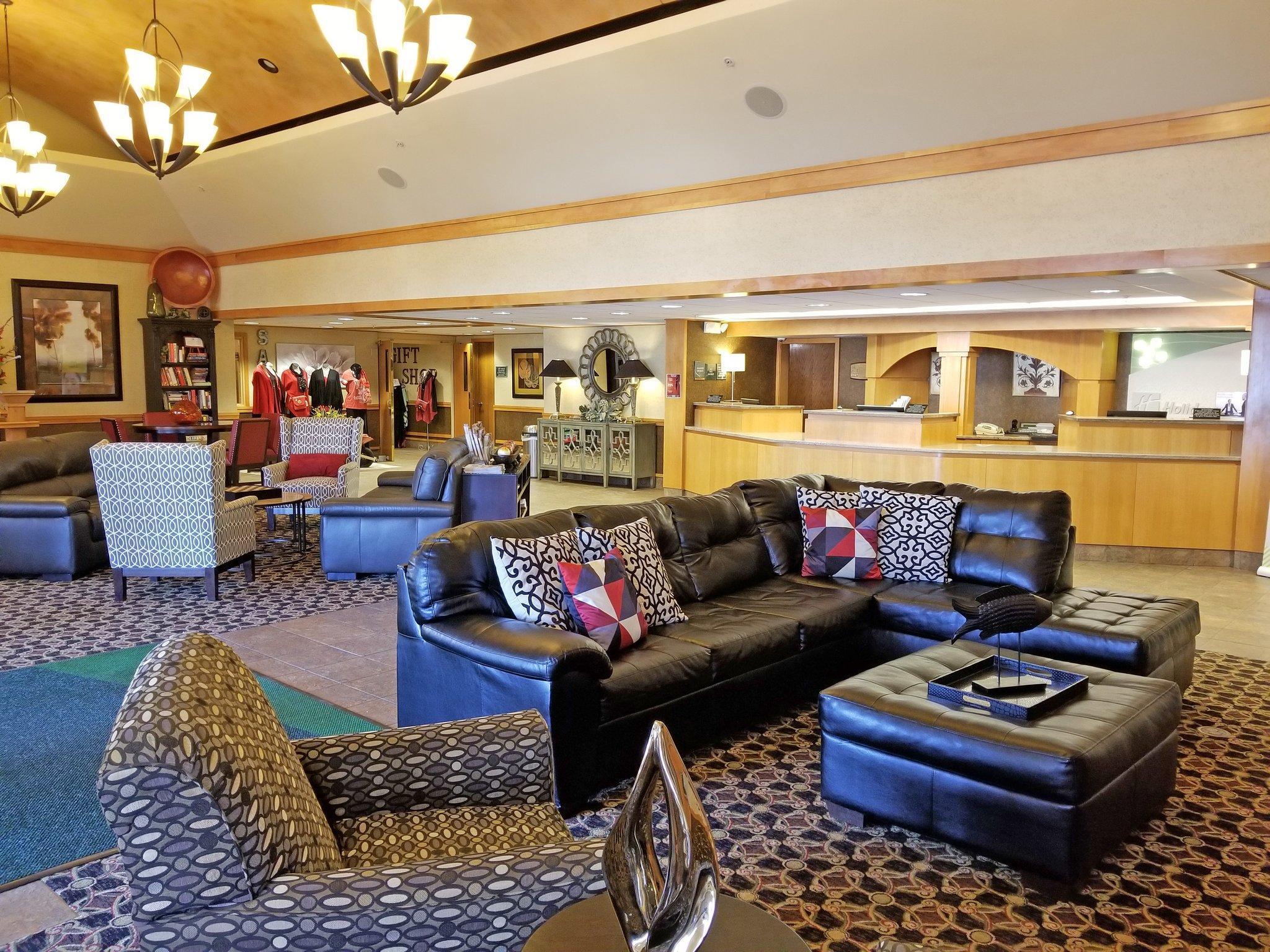Holiday Inn Kearney By Ihg Exterior photo