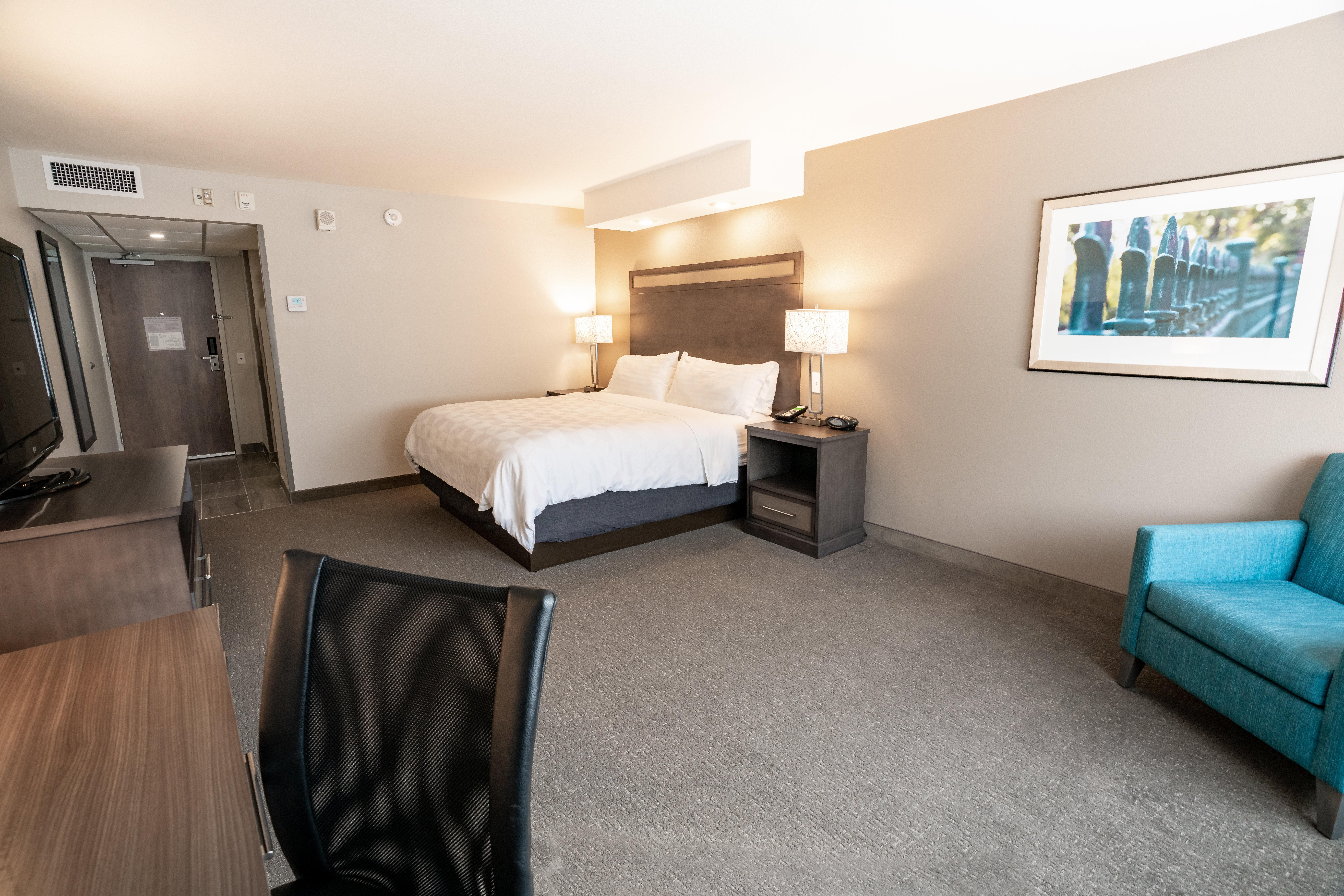 Holiday Inn Kearney By Ihg Exterior photo
